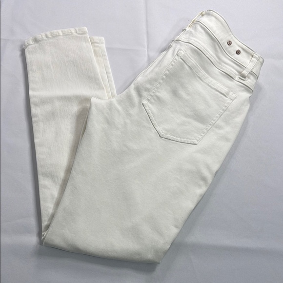 CAbi White Skinny Jeans Classic Fit - Picture 2 of 8